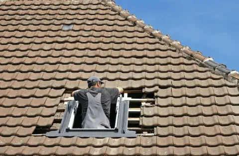 Pose de velux - Rouillé